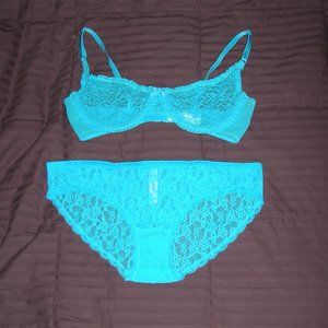 🦋NWOT🦋 2pc Bra and Panty Lace set 36D and Large Turquoise Blue Floral